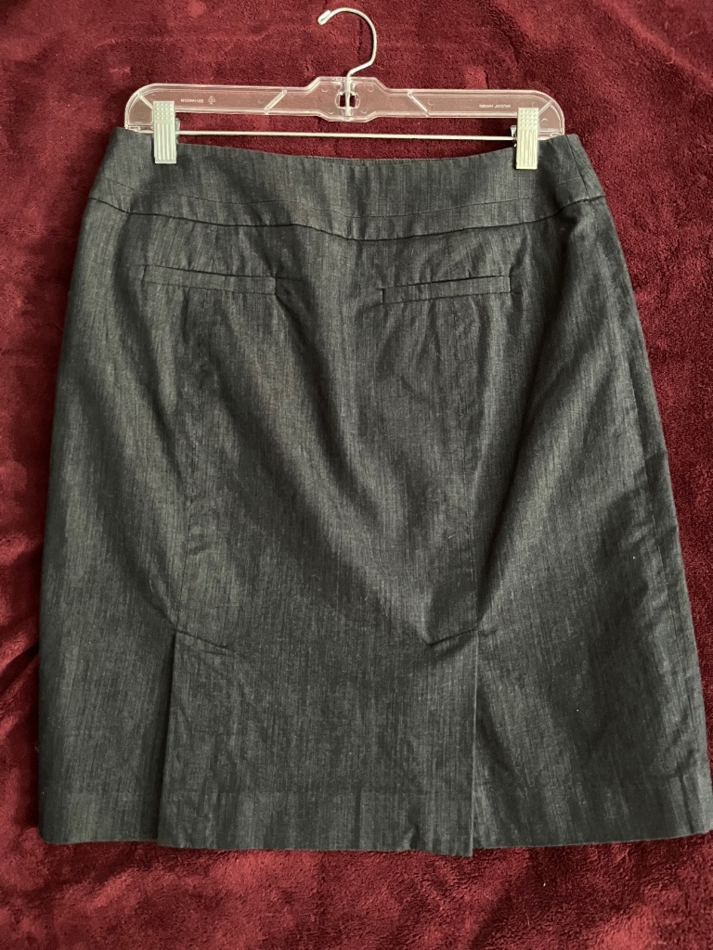 Loft 8P lined pencil skirt - Picture 2 of 5